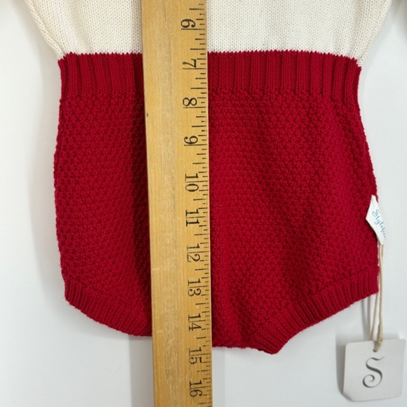 StyleFish Baby Size 80 9 - 12 Months One Piece Outfit Red White Sweater Knit - Picture 7 of 7